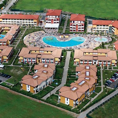 Pini Village Lido Altanea Caorle Buitenkant foto