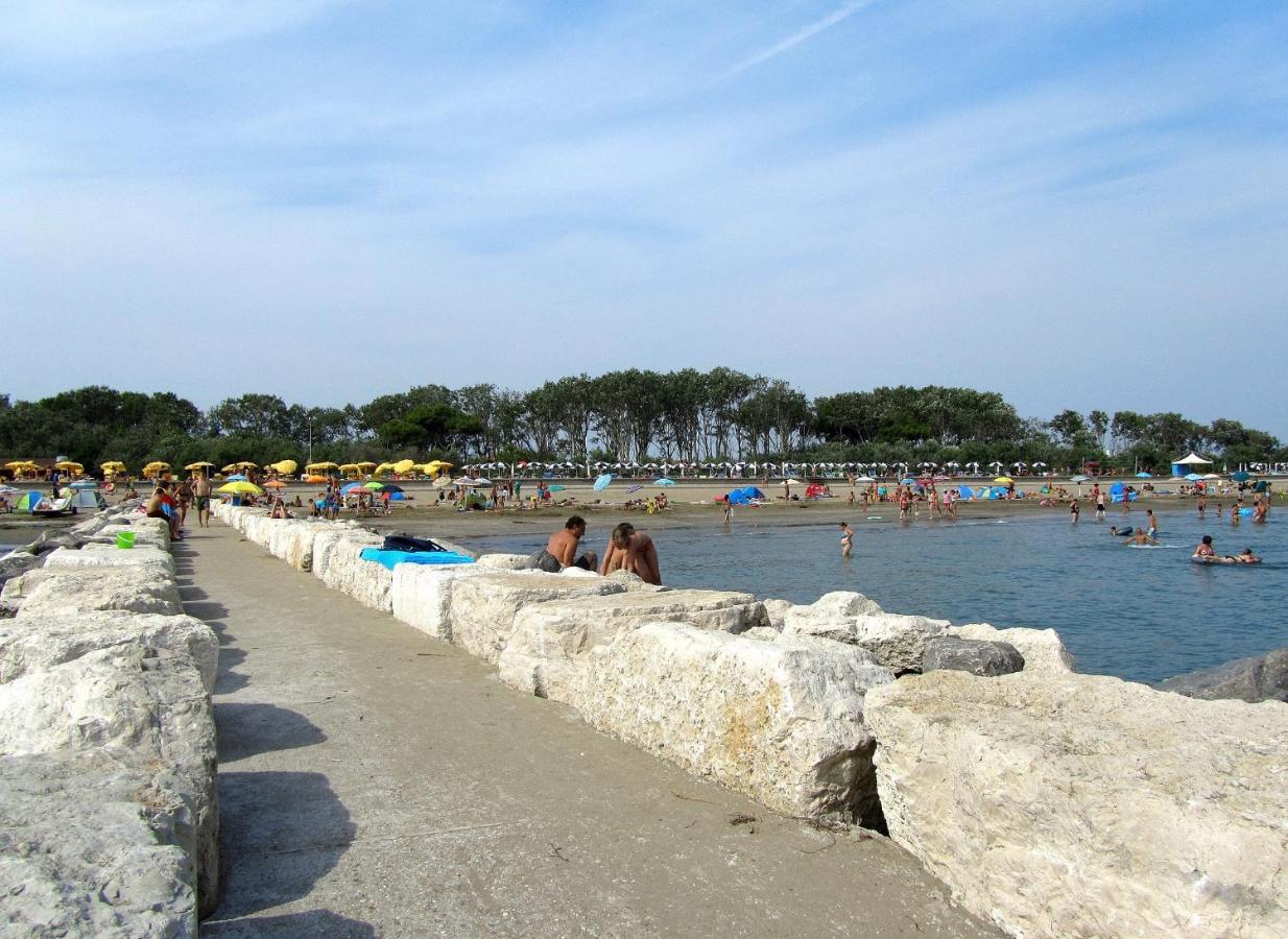 Pini Village Lido Altanea Caorle Buitenkant foto