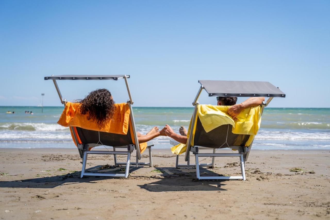 Pini Village Lido Altanea Caorle Buitenkant foto