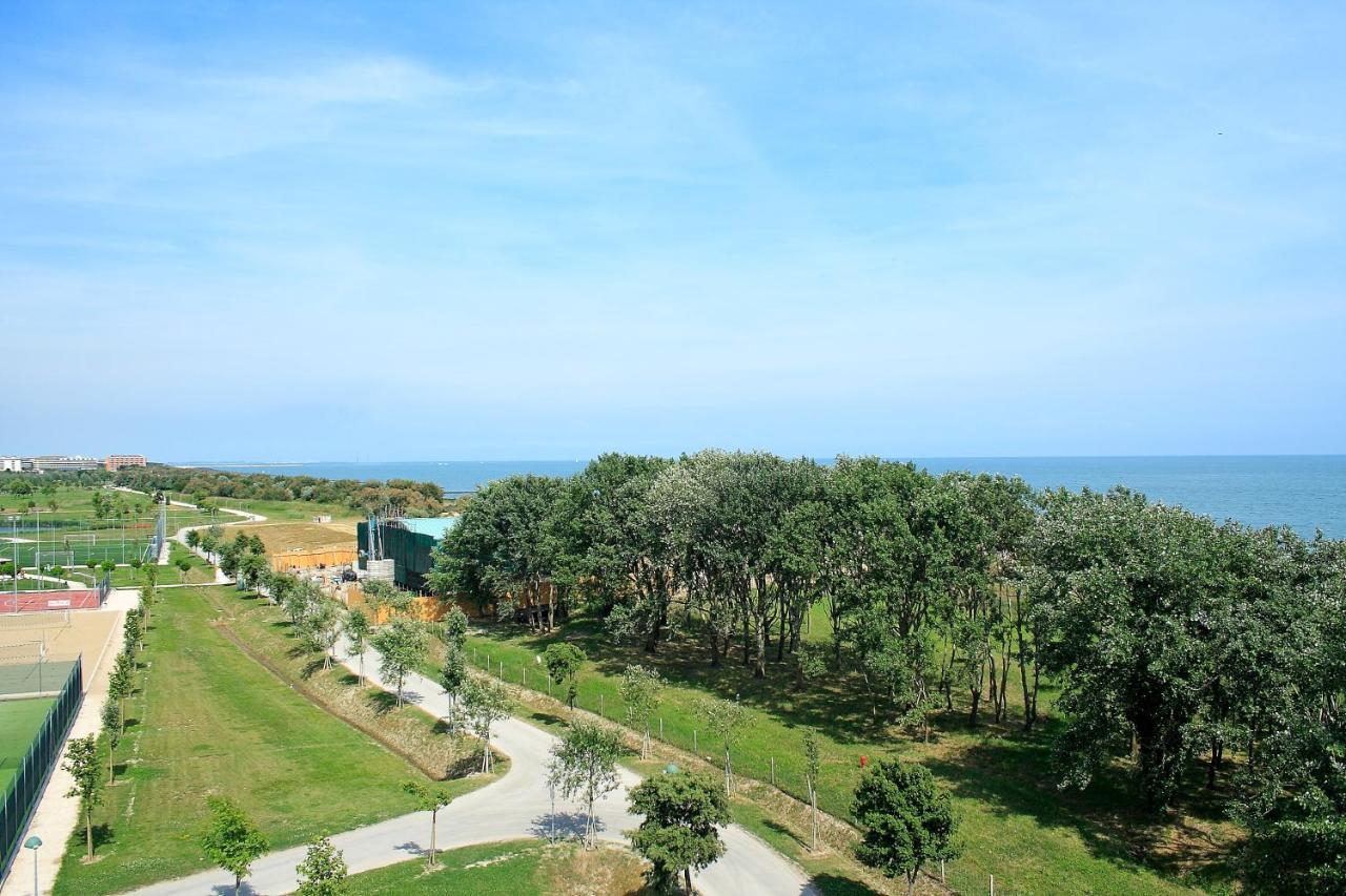 Pini Village Lido Altanea Caorle Buitenkant foto